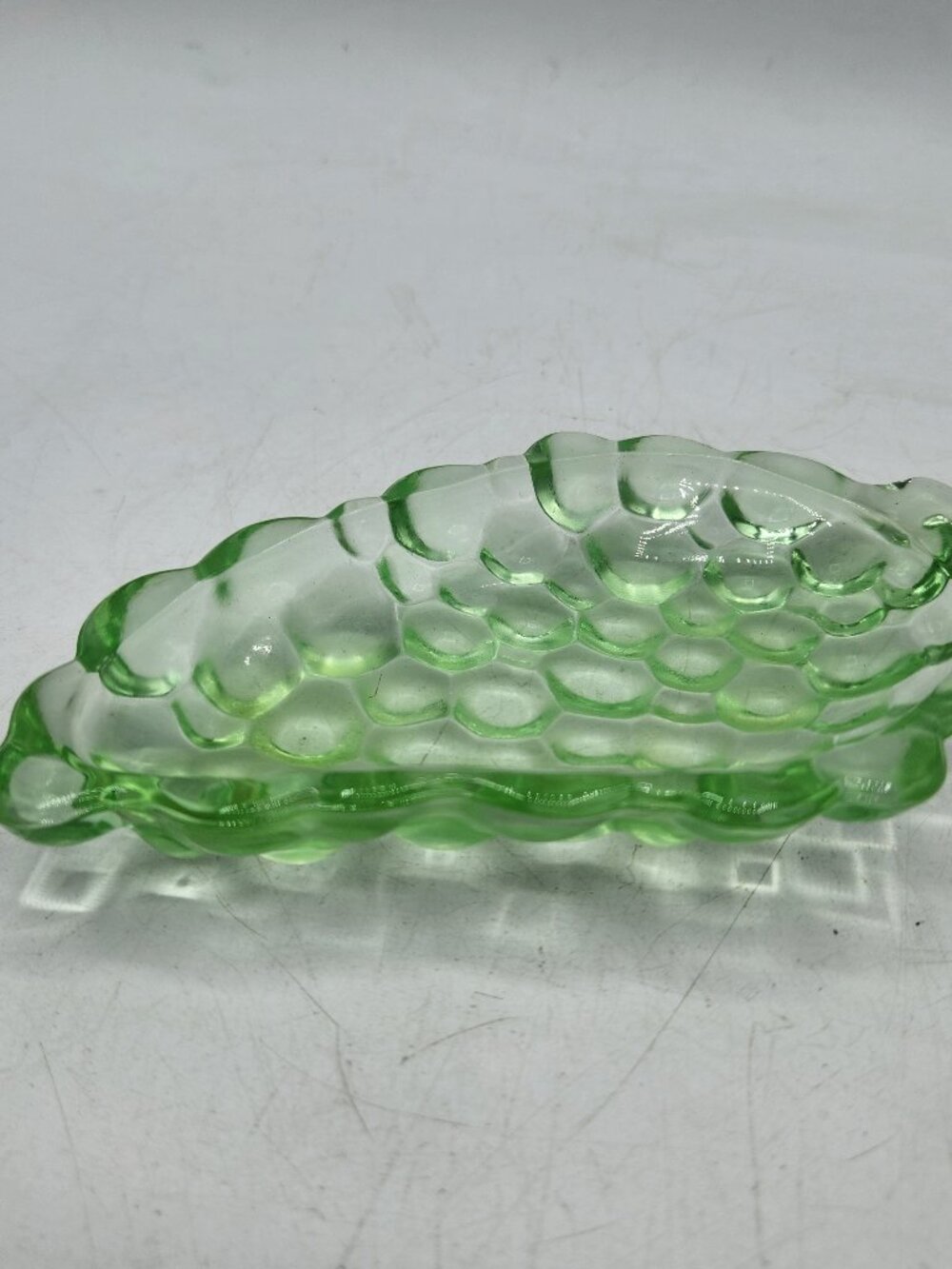 Vintage Green Glass Grape Cluster Shaped Fruit Trinket Dish